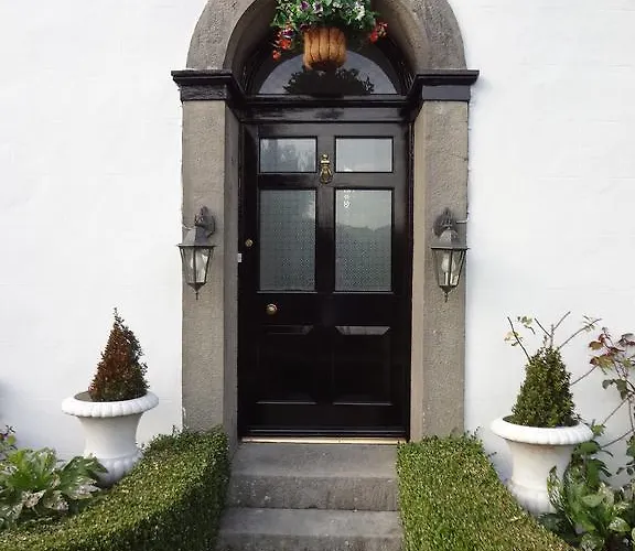 The Hill Bed & Breakfast 4*