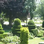 The Hill 4*
